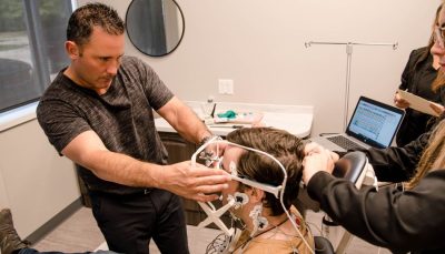 Dr-Haddad-with-tmj-patient